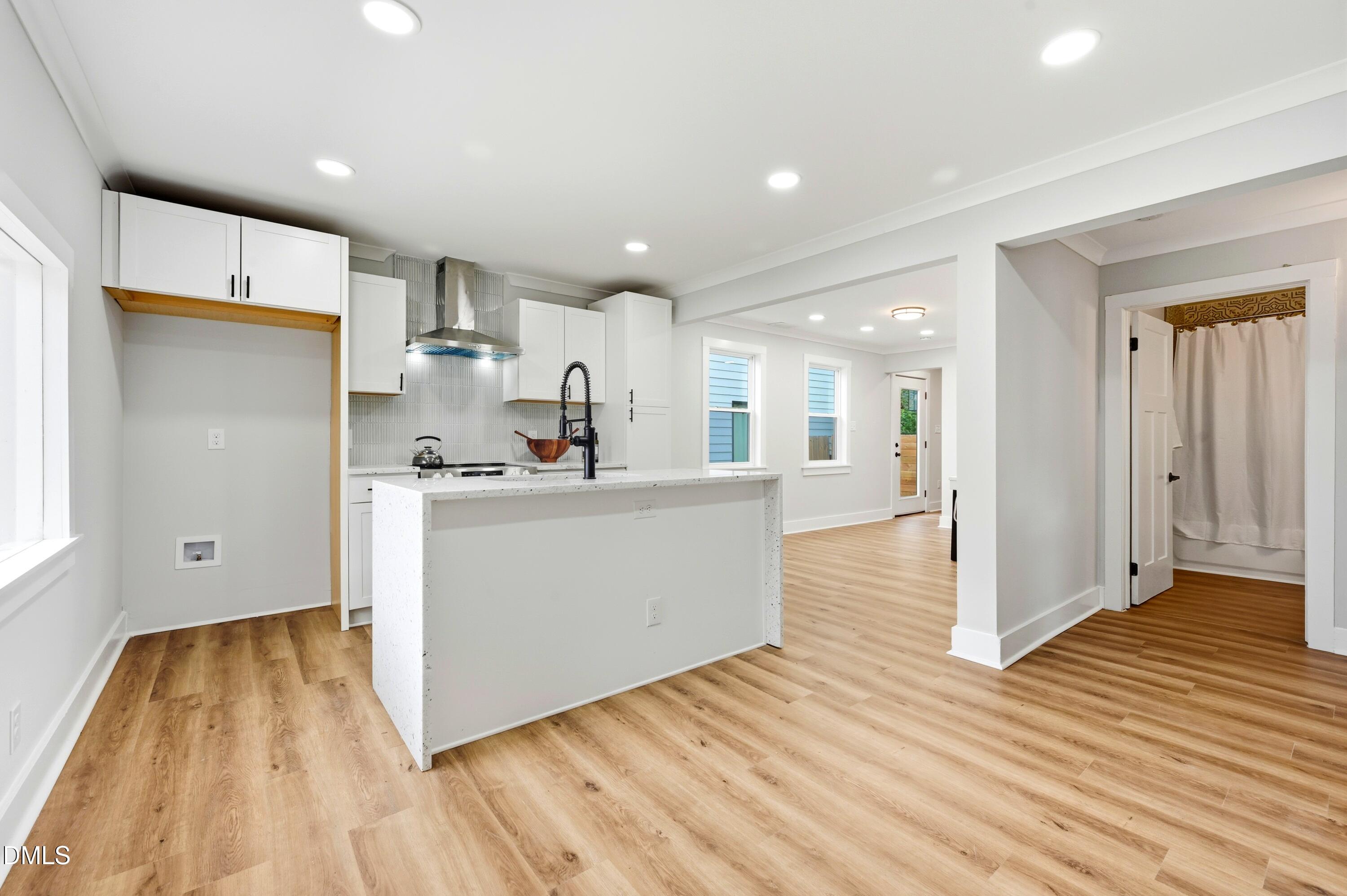 2207 Edwin Avenue Durham, NC 27705 - Photo 3 of 21 003