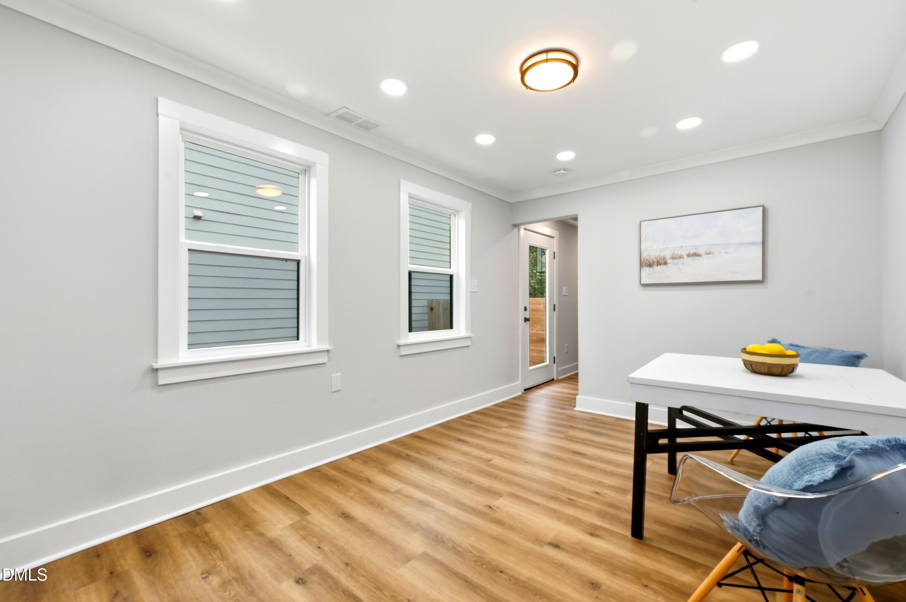 2207 Edwin Avenue Durham, NC 27705 - Photo 7 of 21 027