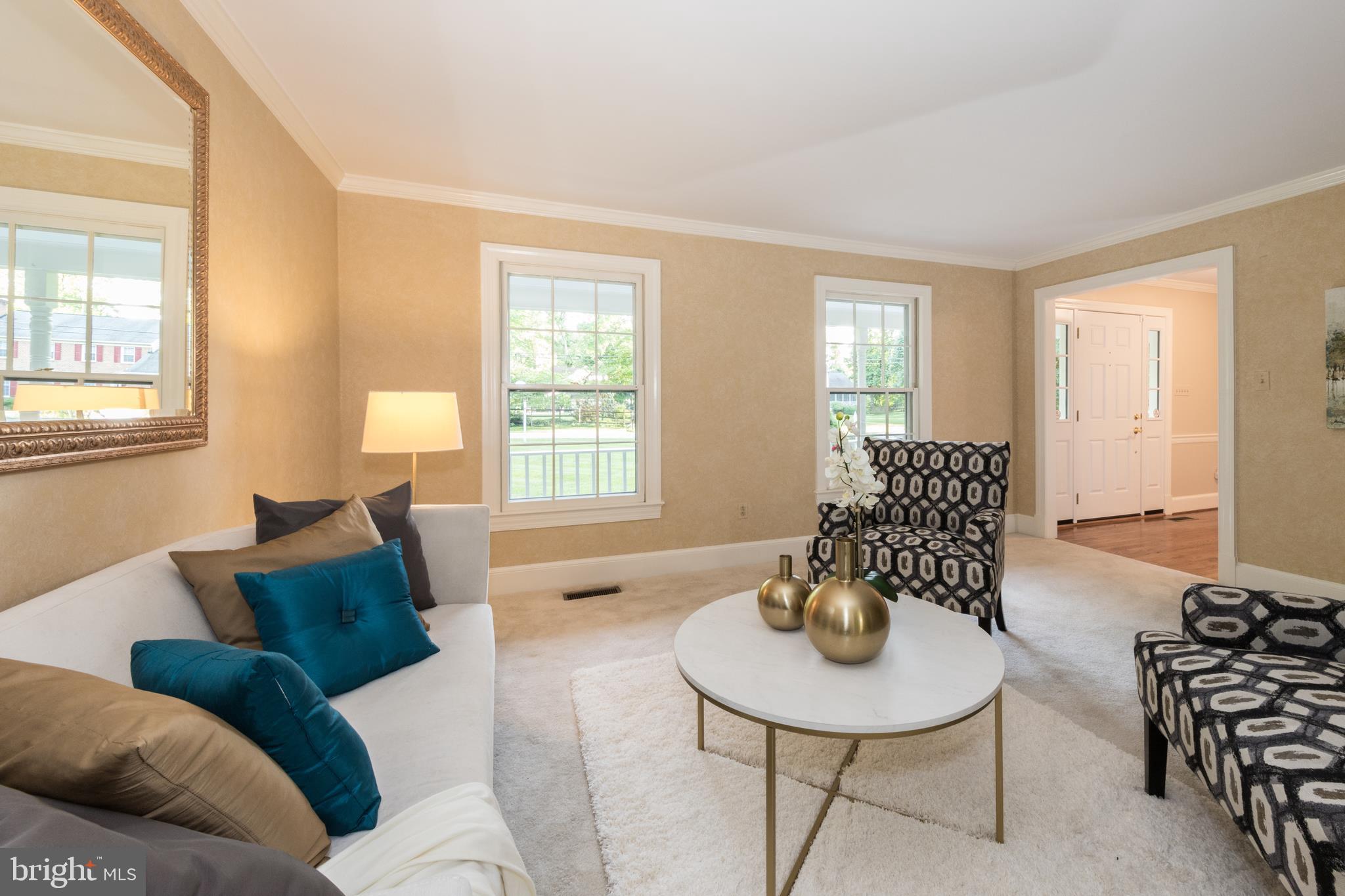 6040 Chapman Road Lorton, VA 22079 - Photo 13 of 58 Bright and open formal living room