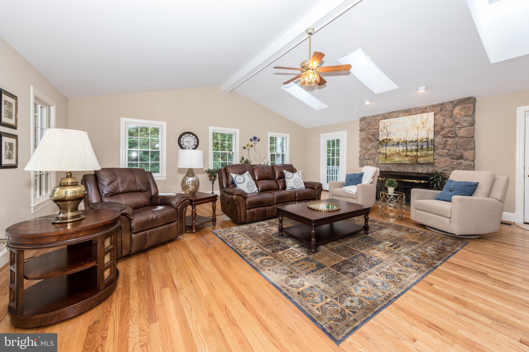 6040 Chapman Road Lorton, VA 22079 - Photo 3 of 58 Cathedral beamed ceiling expands this great room!