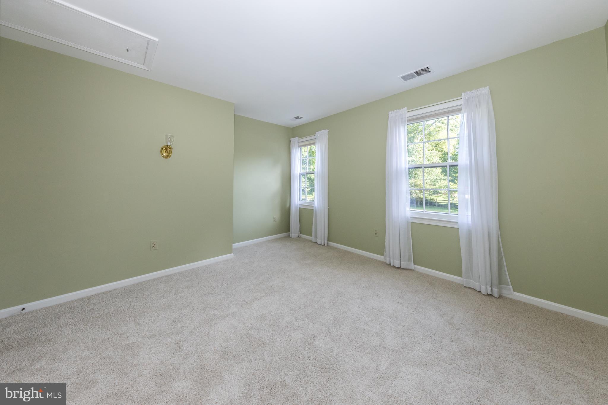 6040 Chapman Road Lorton, VA 22079 - Photo 33 of 58 Bedroom #3