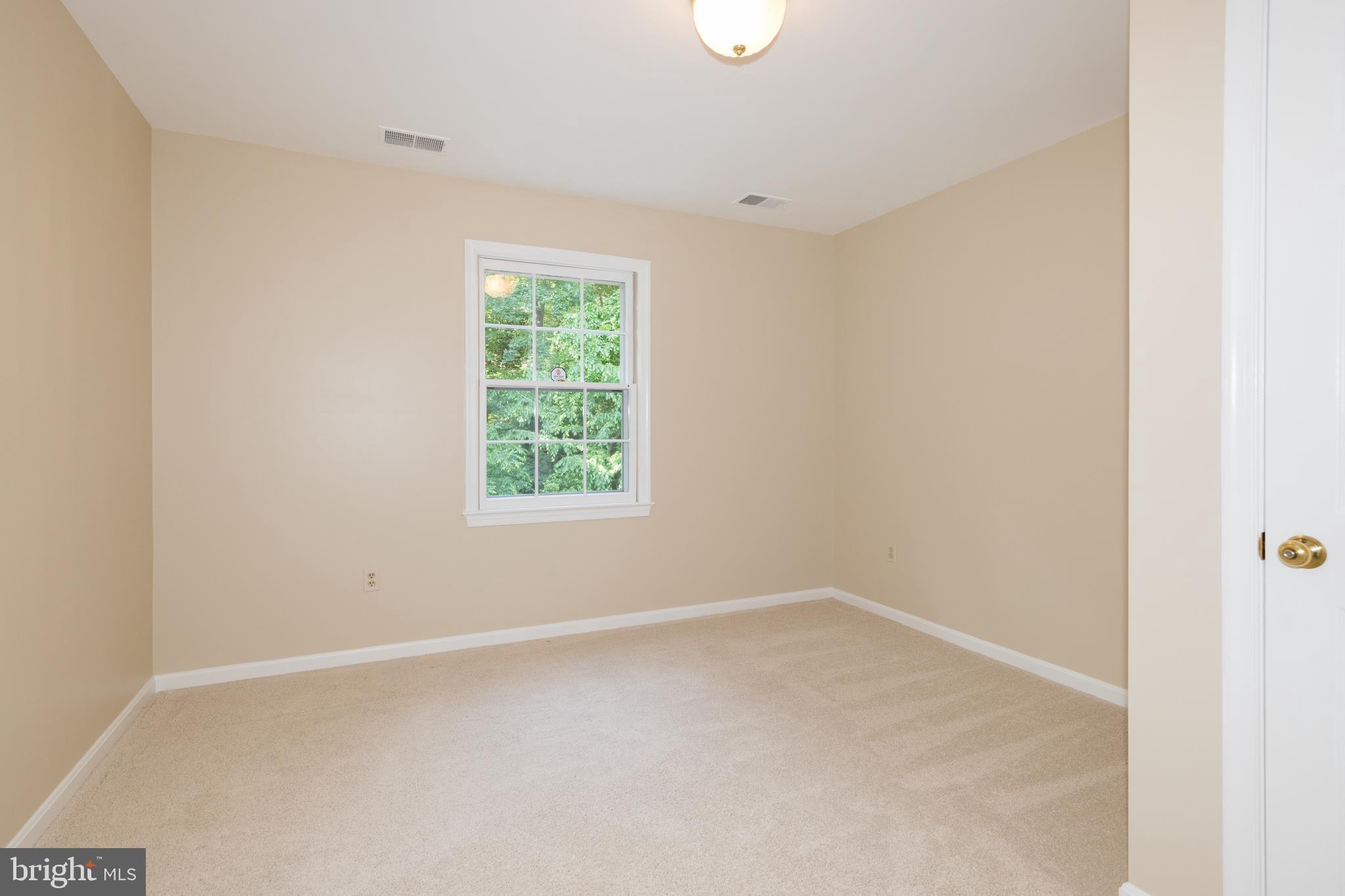 6040 Chapman Road Lorton, VA 22079 - Photo 35 of 58 Bedroom #4