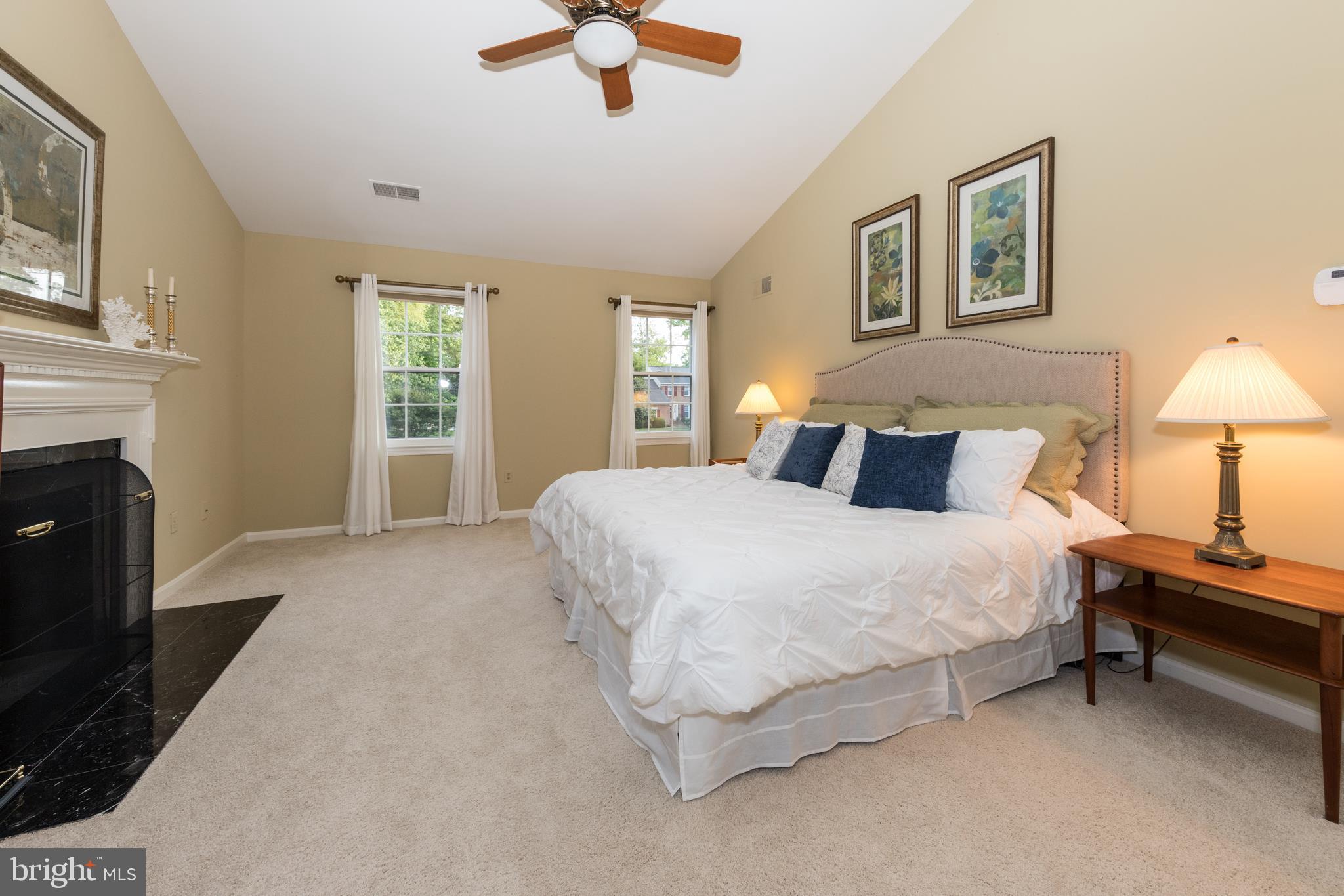 6040 Chapman Road Lorton, VA 22079 - Photo 6 of 58 Large master bedroom has a cathedral ceiling