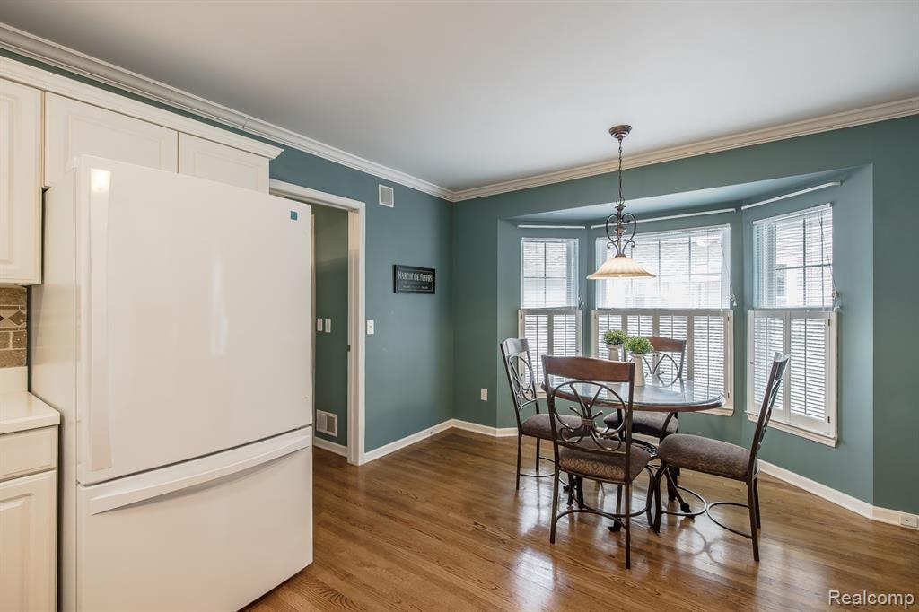 6580 Summit Ridge Clarkston, MI 48346 - Photo 13 of 54