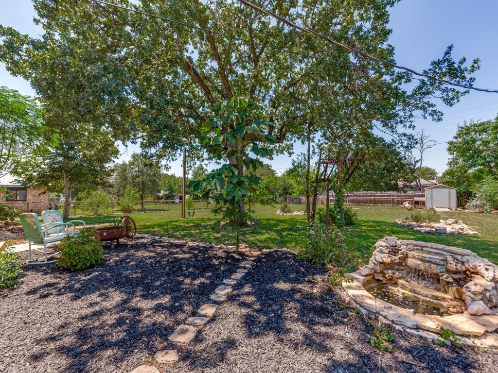 710 5th Street Comfort, TX 78013 - Photo 24 of 34