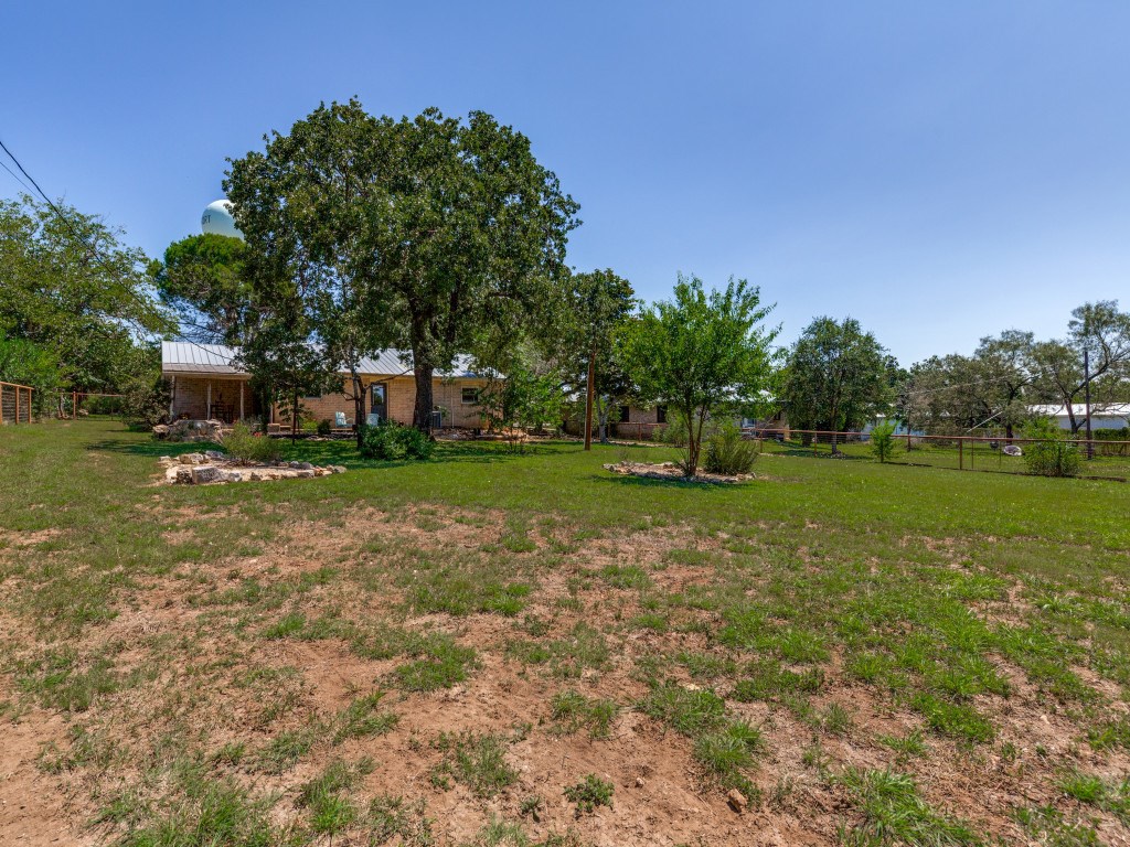 710 5th Street Comfort, TX 78013 - Photo 26 of 34