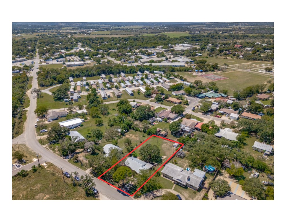 710 5th Street Comfort, TX 78013 - Photo 3 of 34