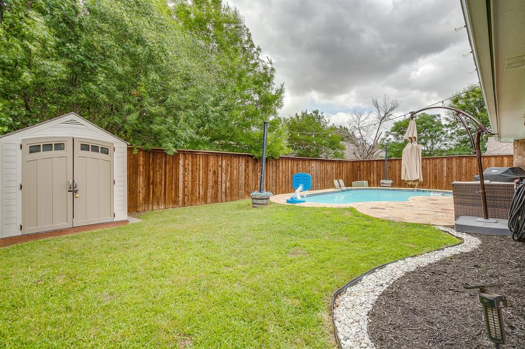 2107 Nichols Trail Mansfield, TX 76063 - Photo 32 of 39