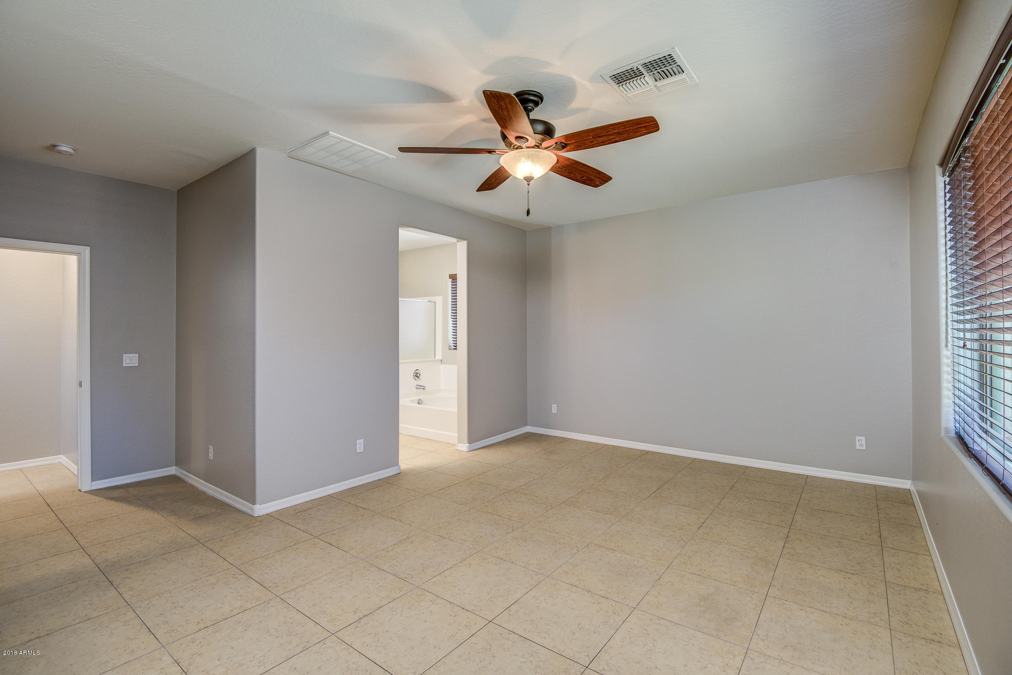 1819 South Rochester Drive Gilbert, AZ 85295 - Photo 11 of 25 DSC_4483_