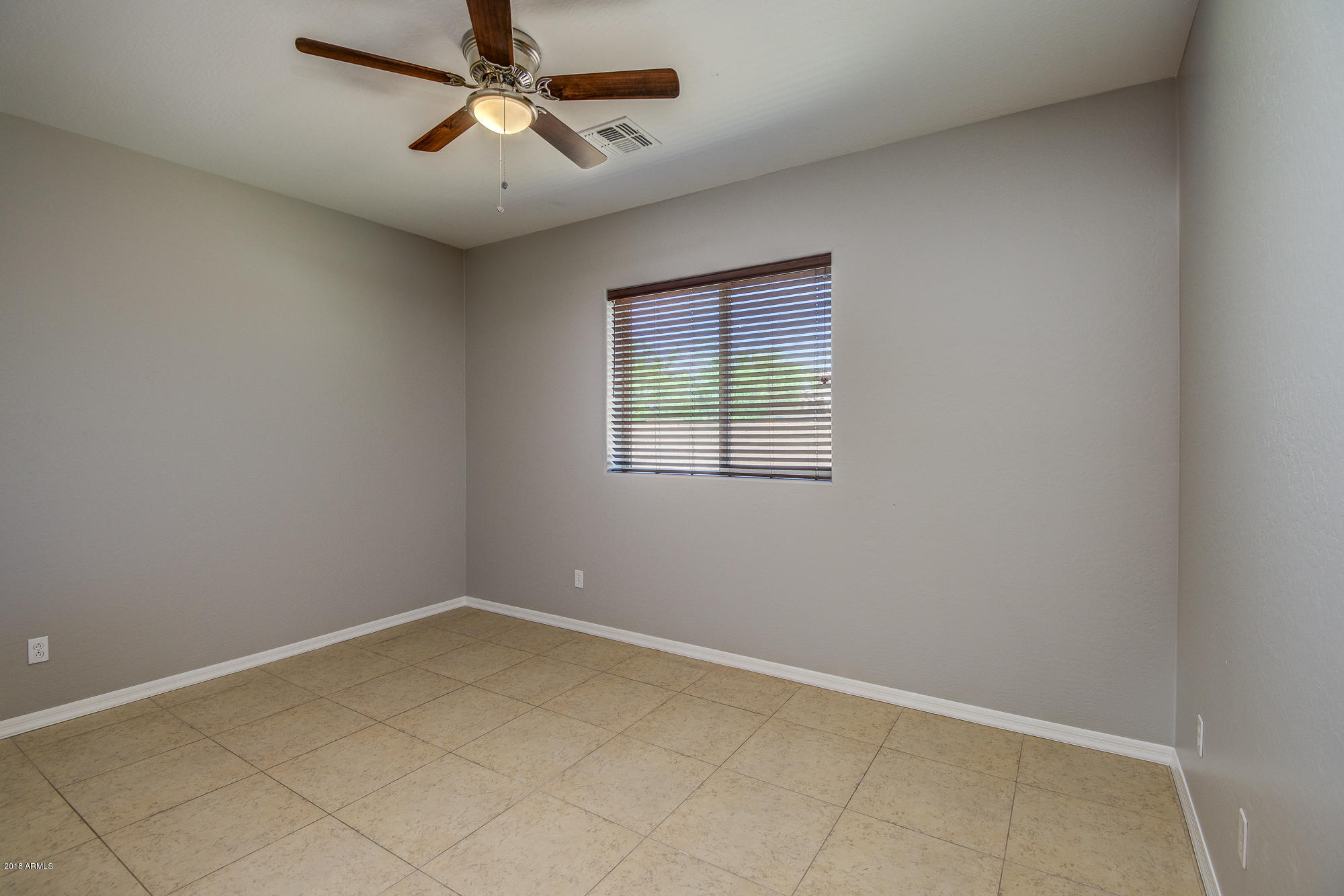 1819 South Rochester Drive Gilbert, AZ 85295 - Photo 18 of 25 DSC_4463_