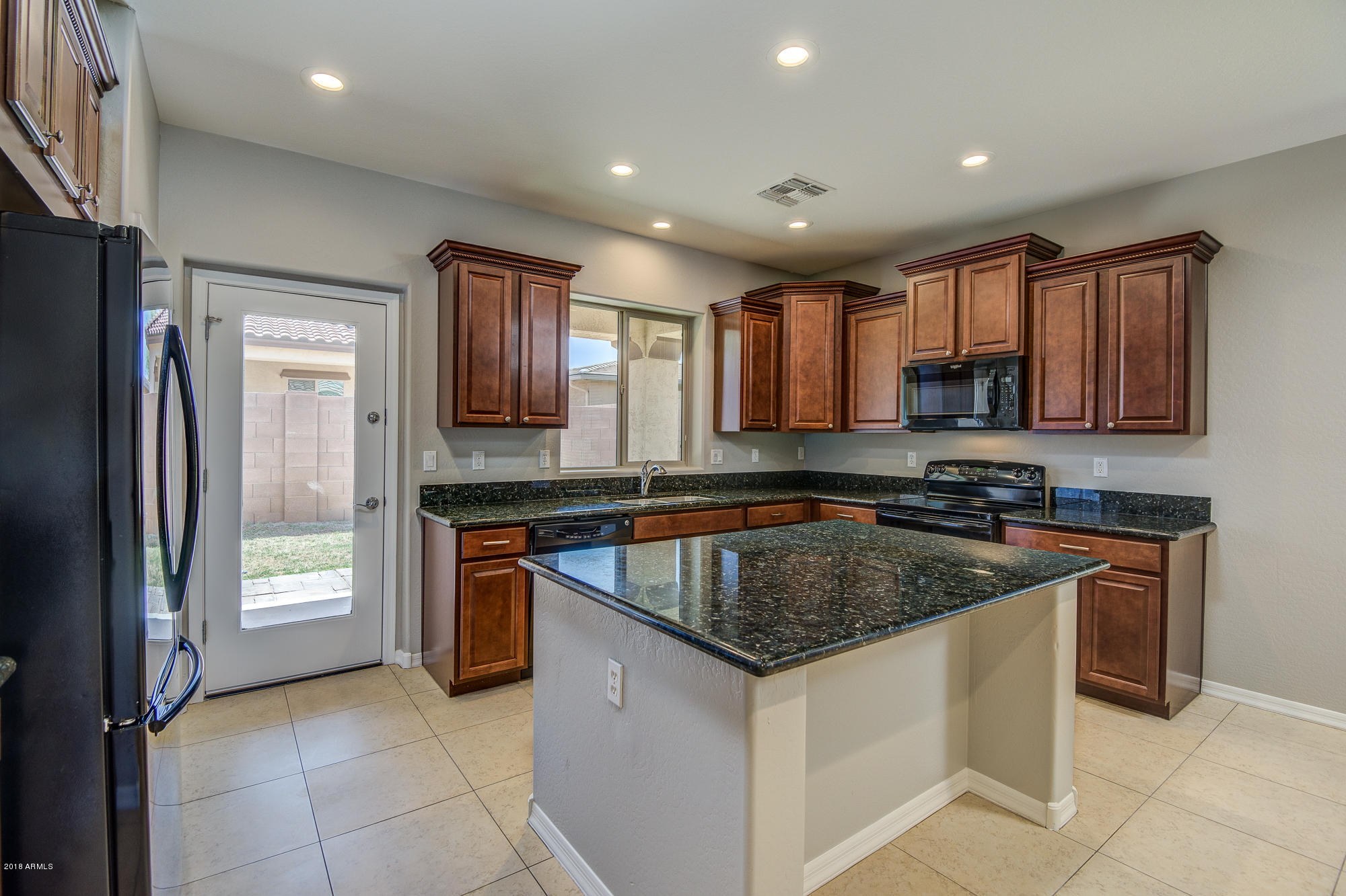 1819 South Rochester Drive Gilbert, AZ 85295 - Photo 2 of 25 DSC_4441_
