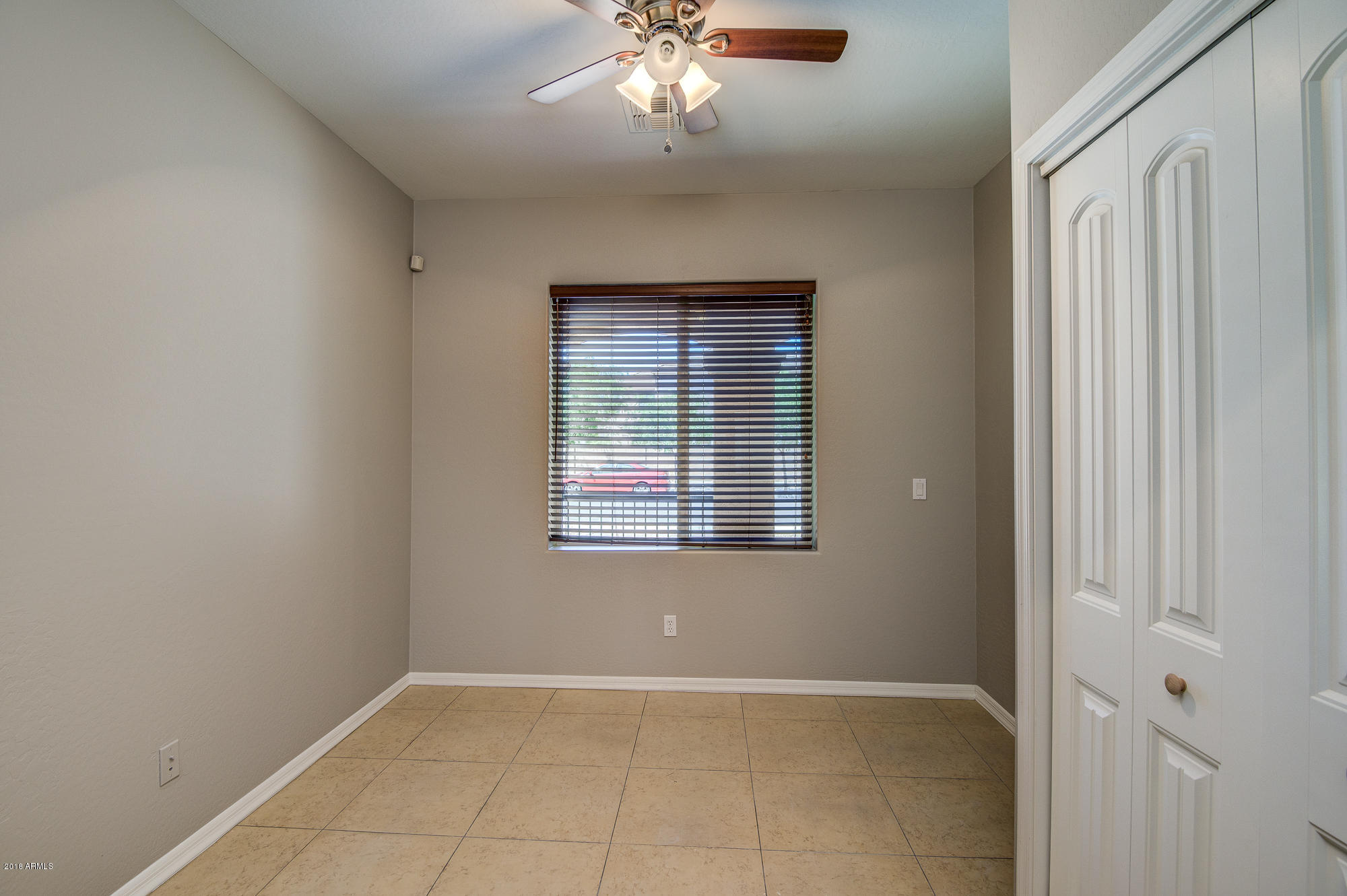 1819 South Rochester Drive Gilbert, AZ 85295 - Photo 8 of 25 DSC_4423_