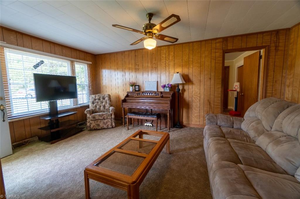 512 Welcome-Bethesda Road Lexington, NC 27295 - Photo 5 of 28 Gallery Image 5