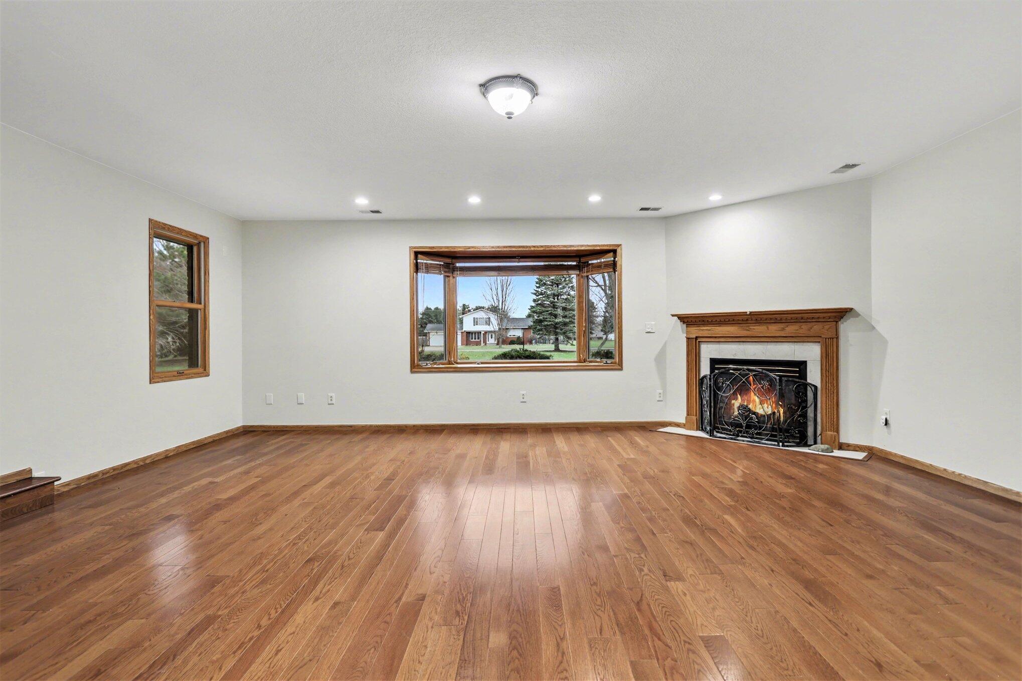 219 Adolph Shores Road Coldwater, MI 49036 - Photo 5 of 44 012_file_1885