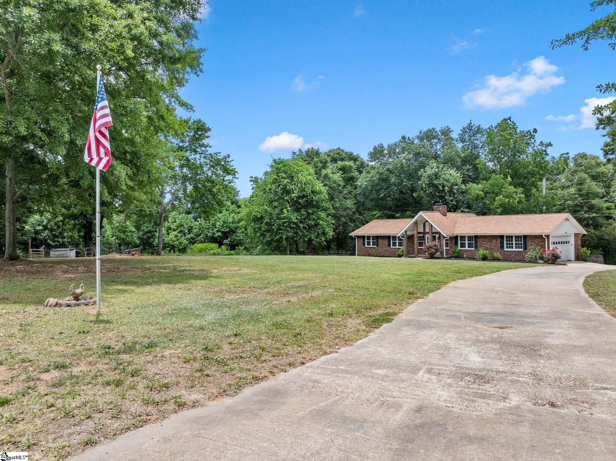 3410 Airline Road Anderson, SC 29624 - Photo 2 of 49