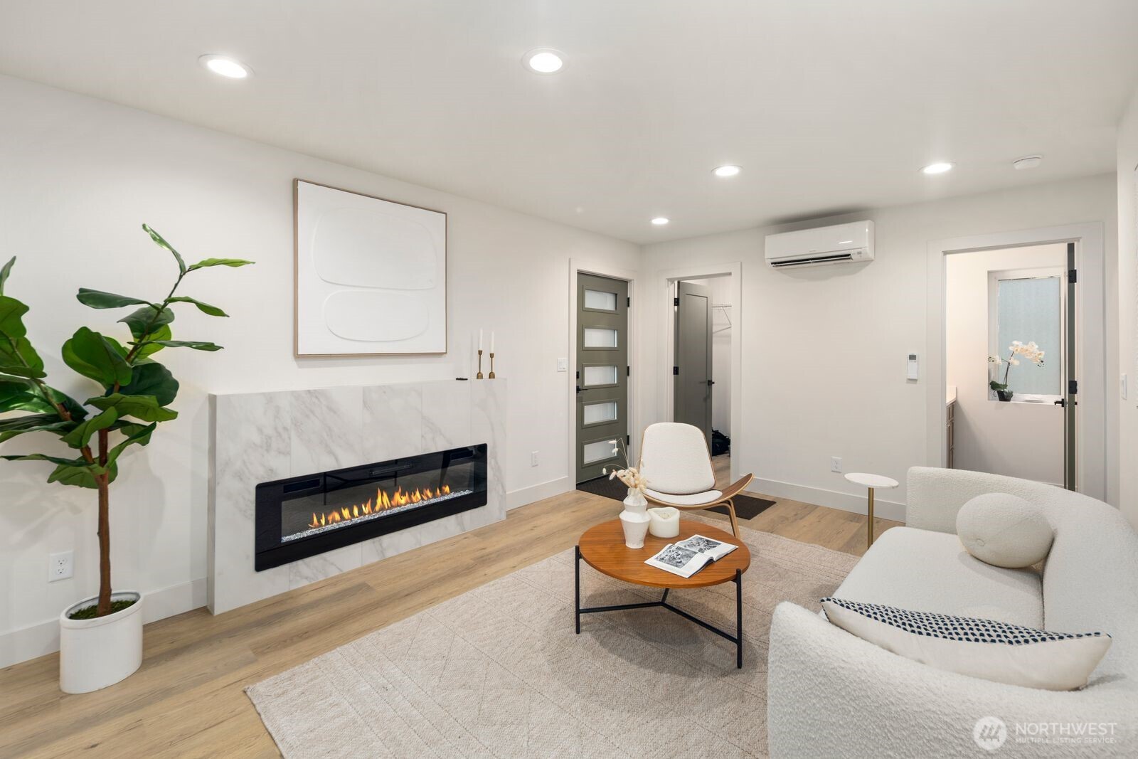 3622 48th Avenue Southwest Seattle, WA 98116 - Photo 6 of 28