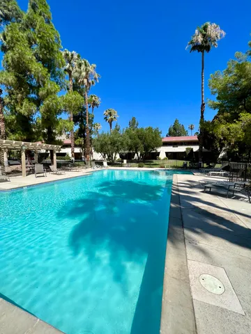 $215,000 | 2860 North Los Felices Road, Unit 214, Palm Springs, CA 92262