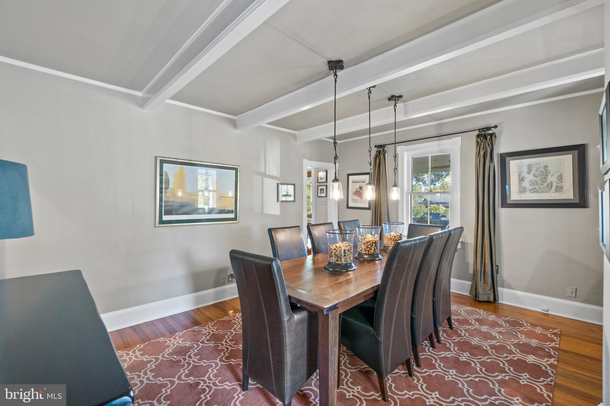 1005 Grant Street Herndon, VA 20170 - Photo 16 of 59 a dining room with furniture and window