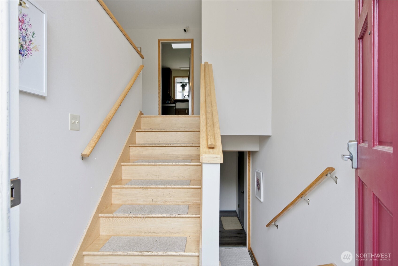 1727 Anacortes Avenue Northeast Renton, WA 98059 - Photo 2 of 31