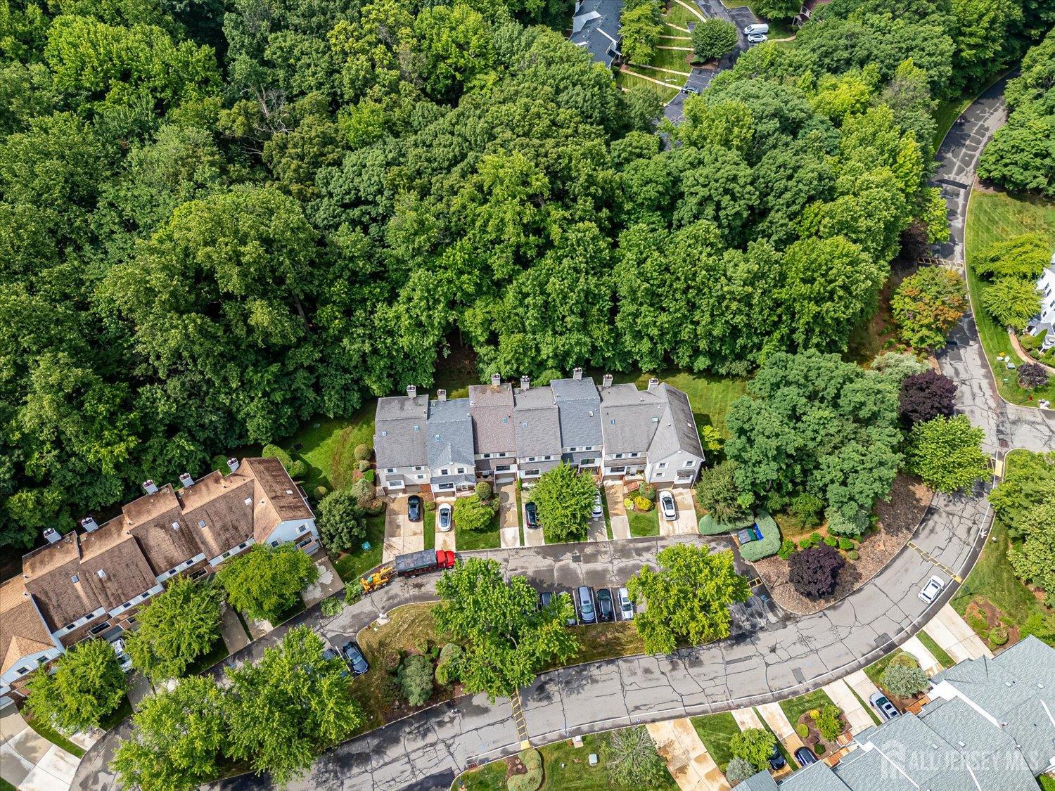 4506 Stonehedge Road Edison, NJ 08820 - Photo 6 of 51