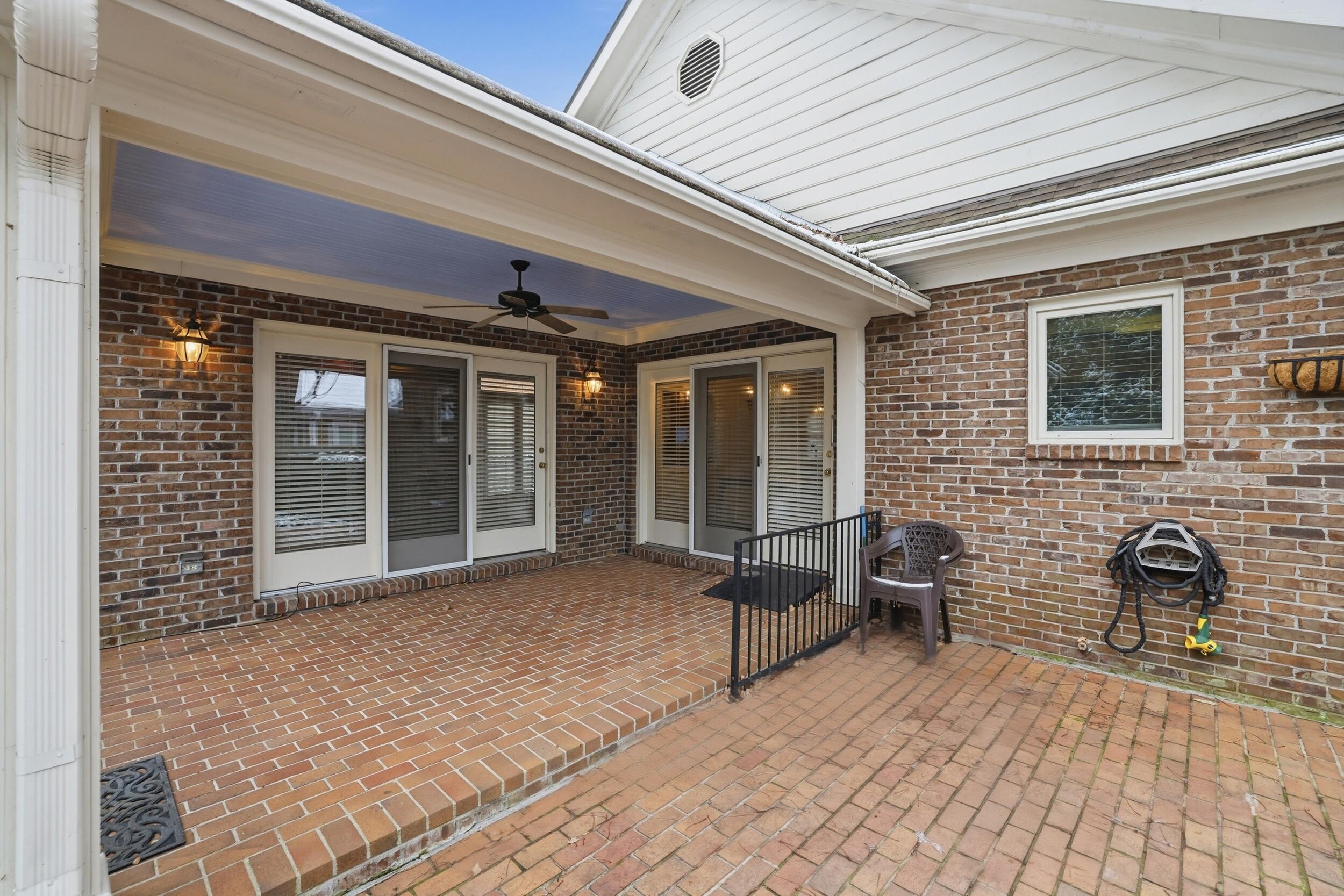 1205 Trumpeter Row Lexington, KY 40502 - Photo 40 of 44 pendmedia1_040
