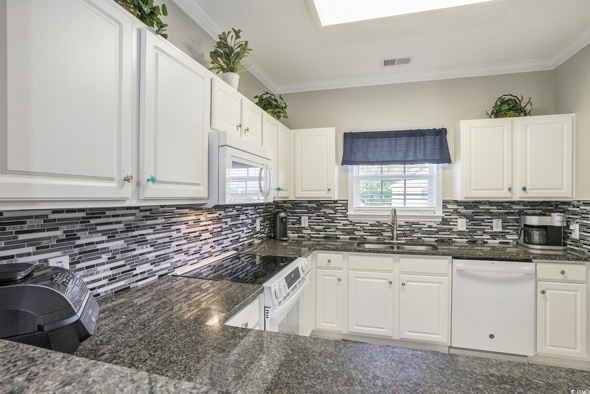 6015 Catalina Drive, Unit 634 North Myrtle Beach, SC 29582 - Photo 9 of 35