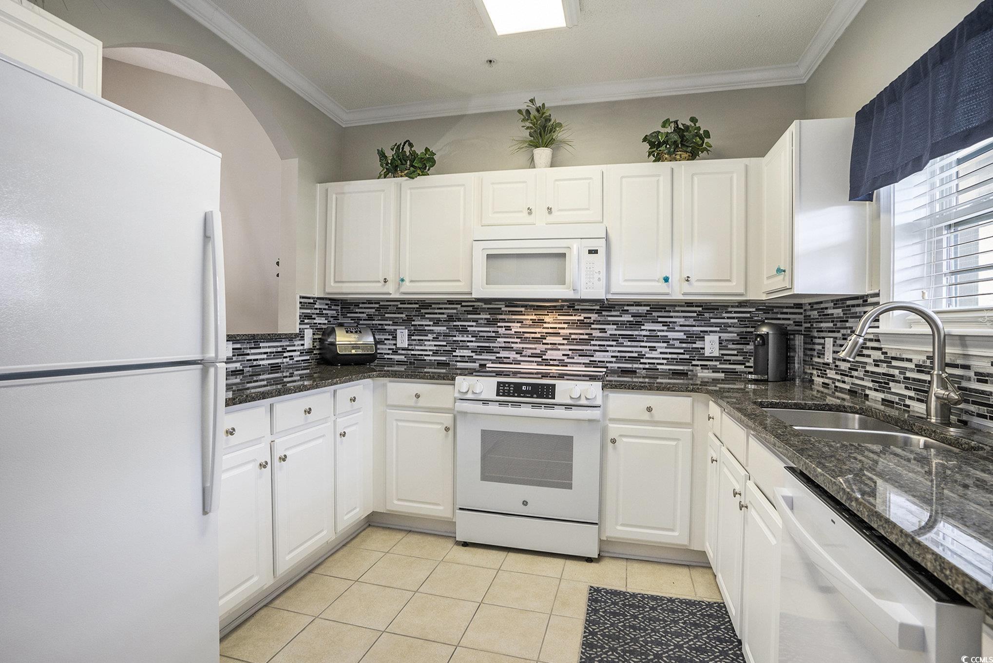 6015 Catalina Drive, Unit 634 North Myrtle Beach, SC 29582 - Photo 10 of 35