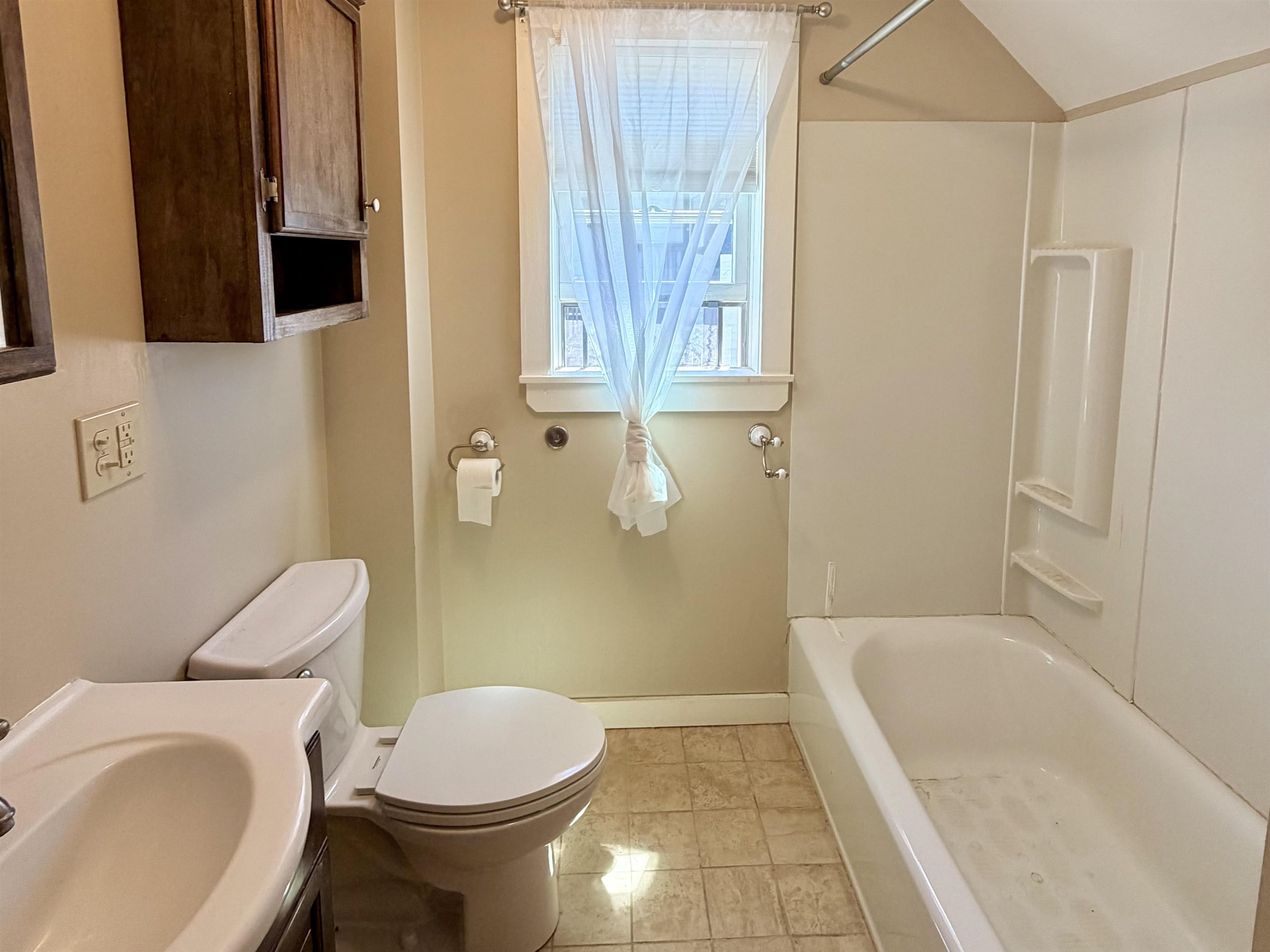 60 Church Street Lebanon, NH 03766 - Photo 32 of 54