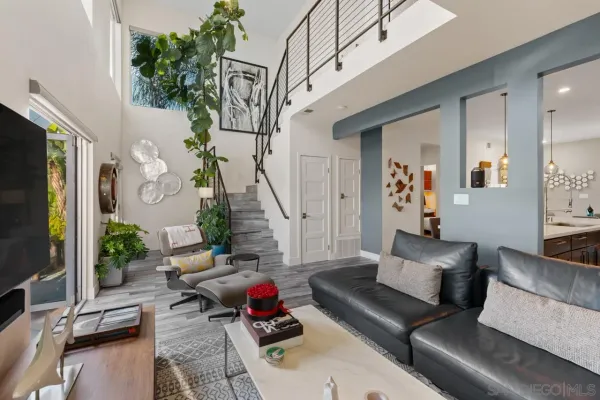 $10,000 | 1928 Howard Avenue, San Diego, CA 92104