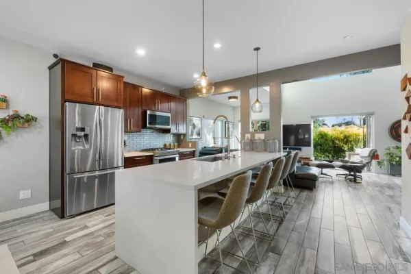 $10,000 | 1928 Howard Avenue, San Diego, CA 92104