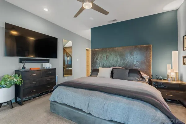 $10,000 | 1928 Howard Avenue, San Diego, CA 92104