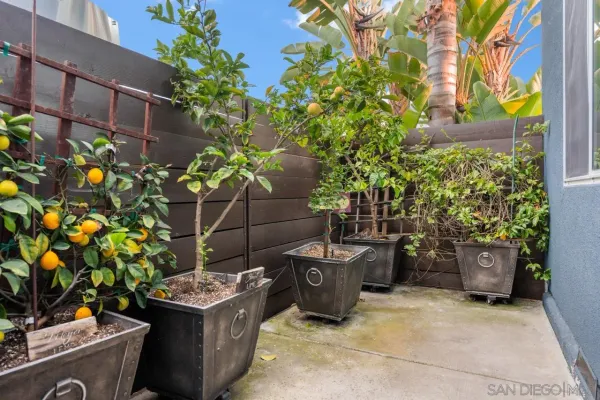 $10,000 | 1928 Howard Avenue, San Diego, CA 92104