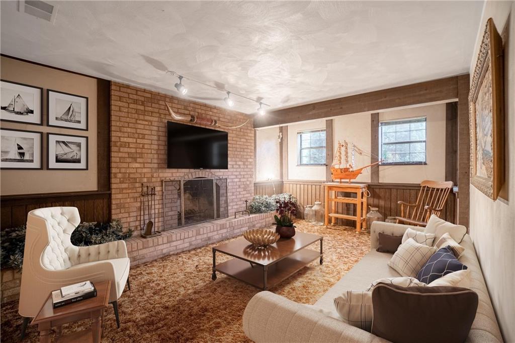 1545 Rutherford Avenue Pittsburgh, PA 15216 - Photo 15 of 20 Gallery Image 15
