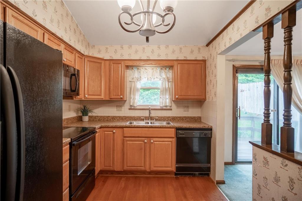 1545 Rutherford Avenue Pittsburgh, PA 15216 - Photo 9 of 20 Gallery Image 9