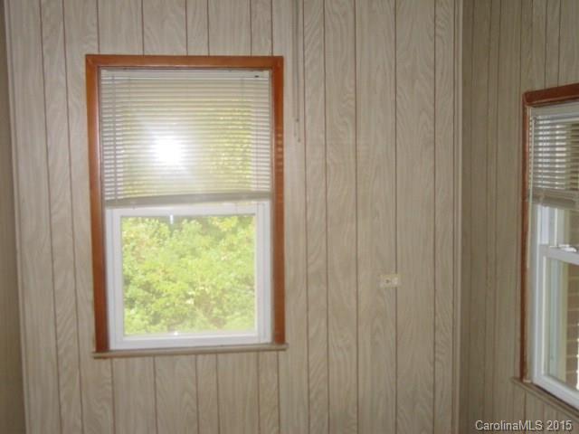 1729 Tryon Courthouse Road Bessemer City, NC 28016 - Photo 5 of 12