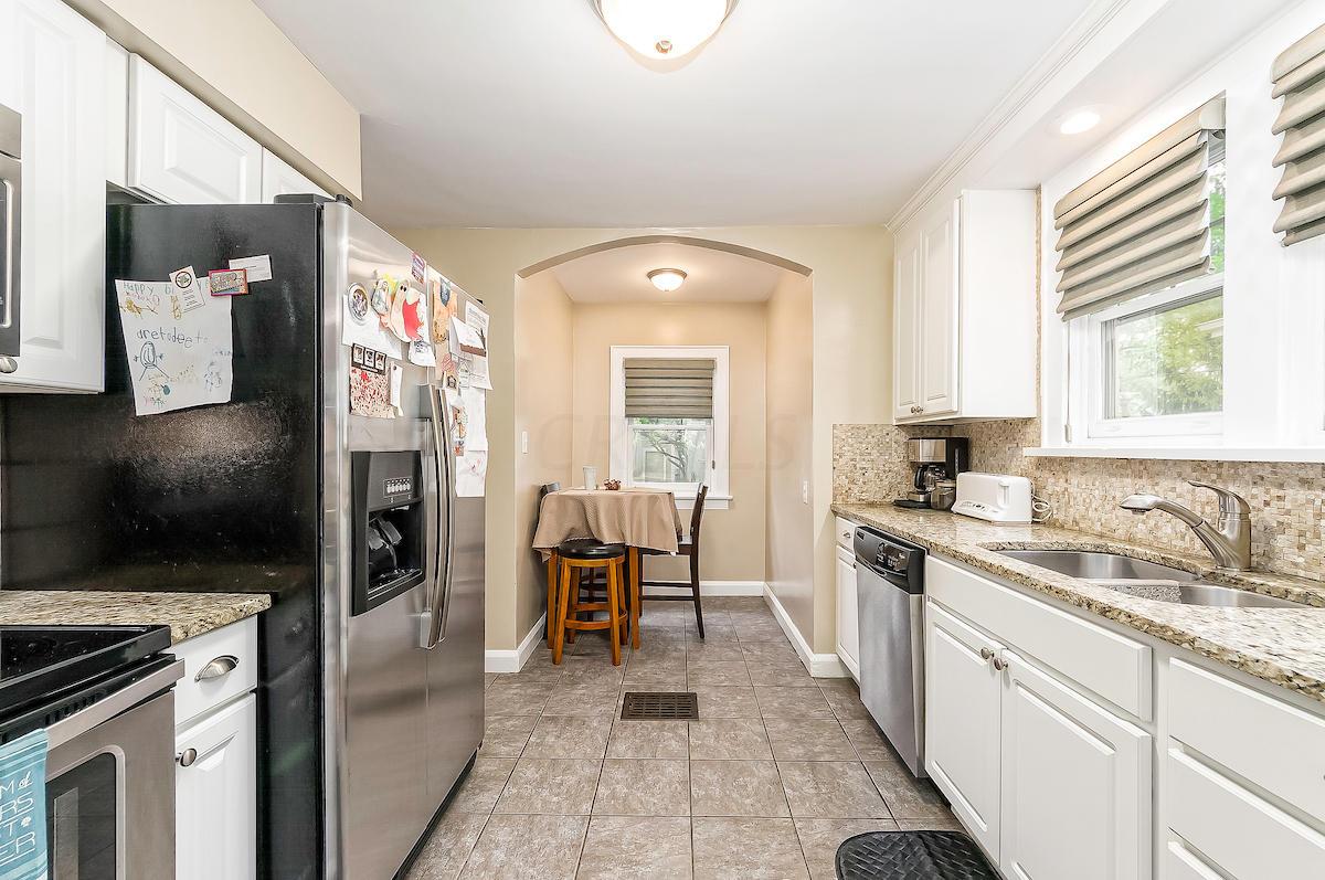 728 South Remington Road Columbus, OH 43209 - Photo 8 of 45