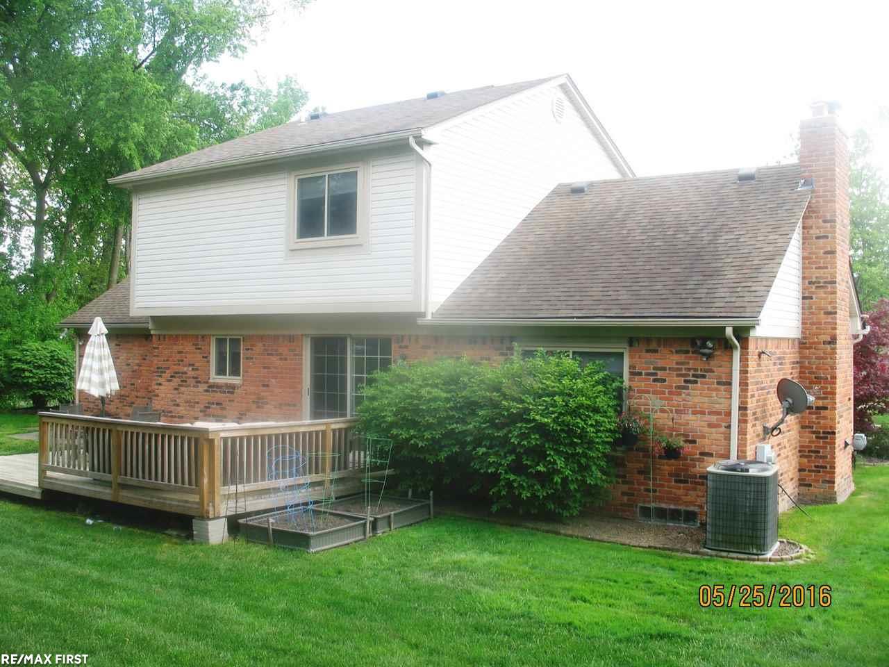 226 Slade Court Rochester Hills, MI 48307 - Photo 31 of 33