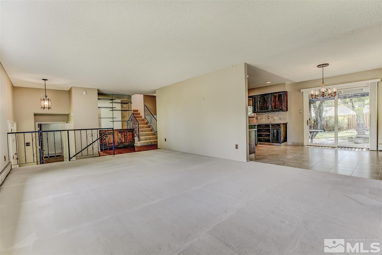 2820 Outlook Drive Reno, NV 89509 - Photo 3 of 24 Photo 3