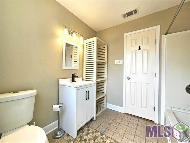 4565 Wells Street Baton Rouge, LA 70808 - Photo 4 of 4