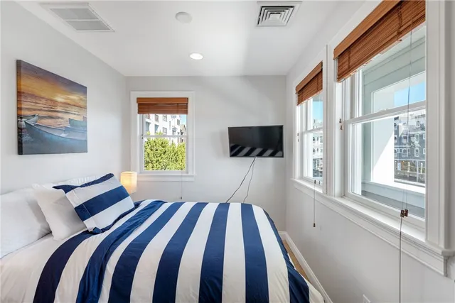 $5,000 | 21 Brown And Howard Wharf, Newport, RI 02840