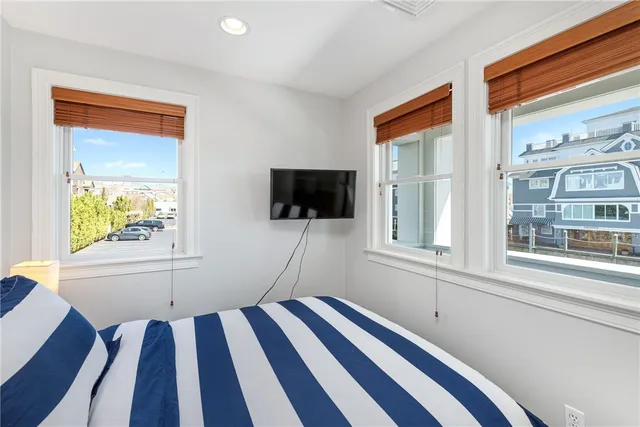 $5,000 | 21 Brown And Howard Wharf, Newport, RI 02840