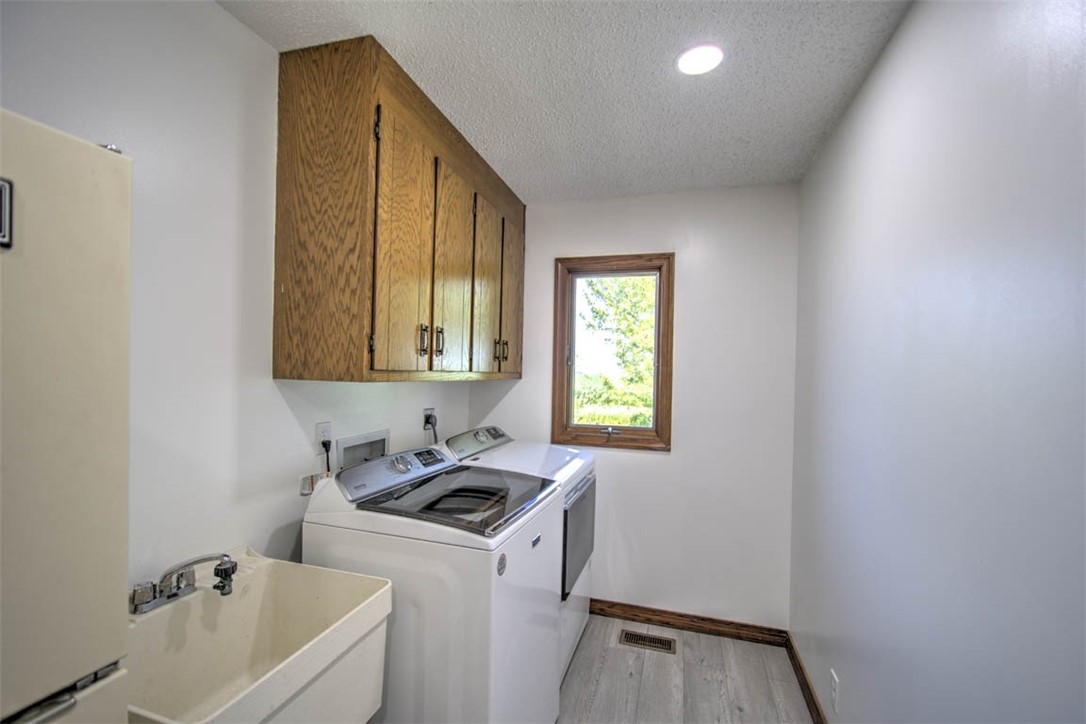9149 1700 E Road Oreana, IL 62554 - Photo 23 of 47