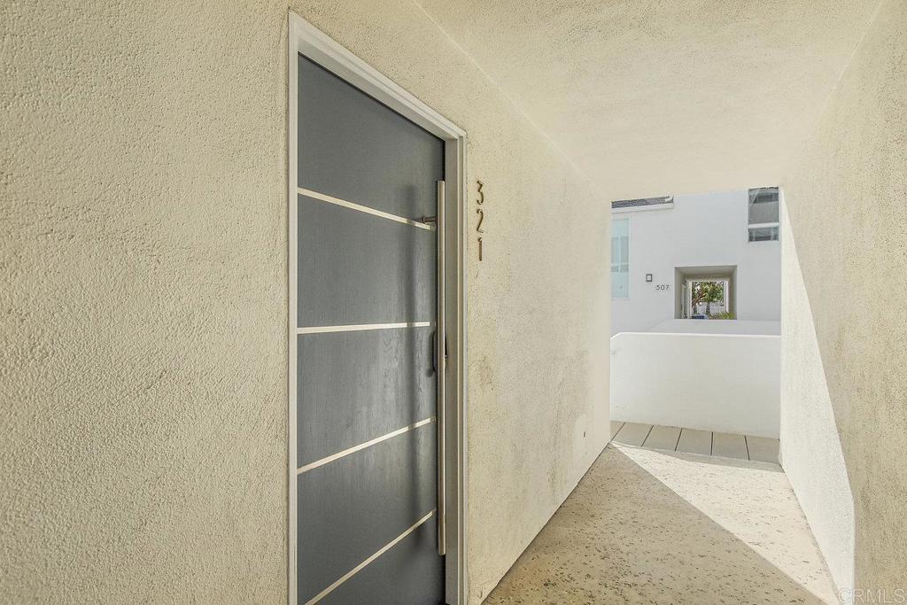 321 Shoemaker Lane Solana Beach, CA 92075 - Photo 13 of 38