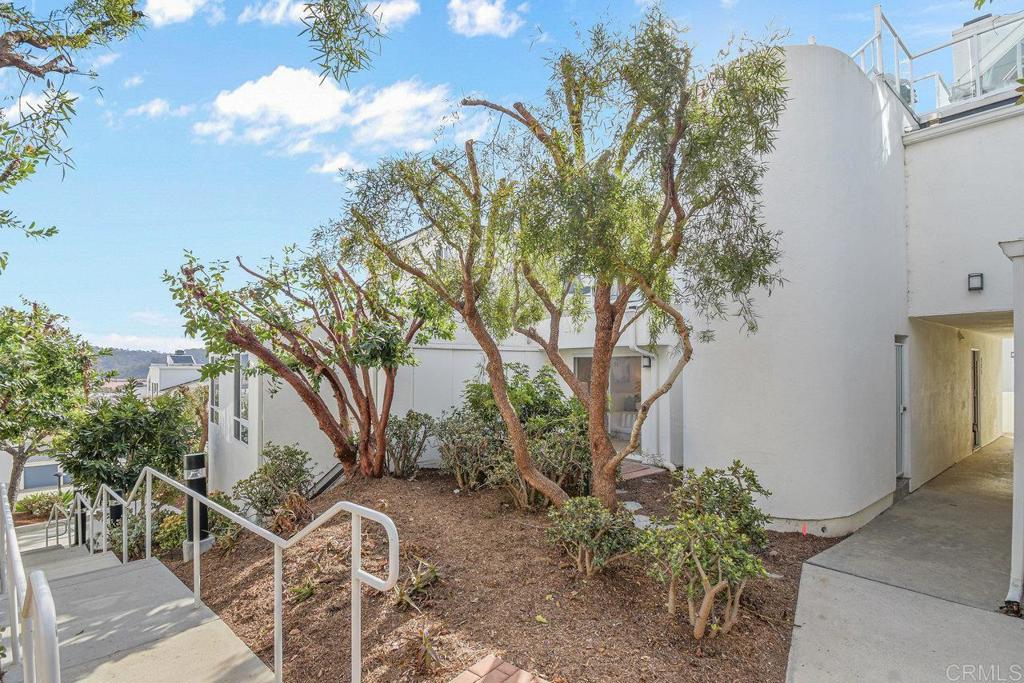321 Shoemaker Lane Solana Beach, CA 92075 - Photo 31 of 38