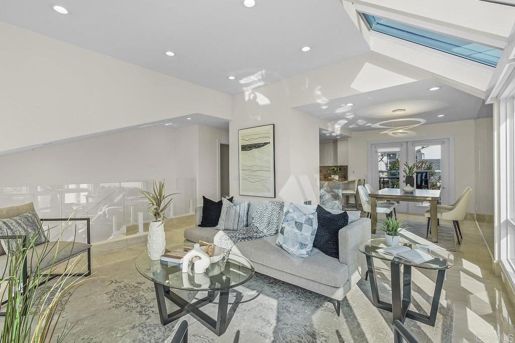 321 Shoemaker Lane Solana Beach, CA 92075 - Photo 5 of 38