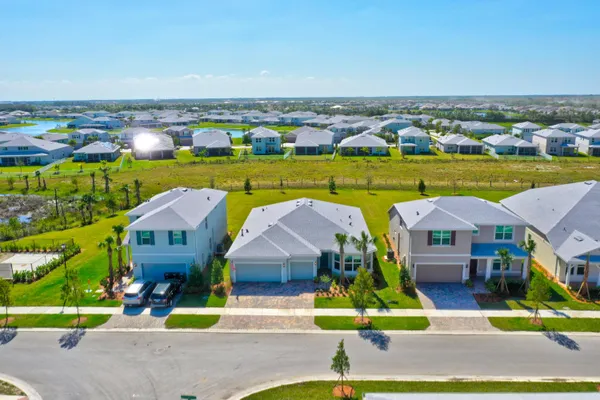 $3,450 | 10306 Southwest Green Turtle Lane, Port St. Lucie, FL 34987