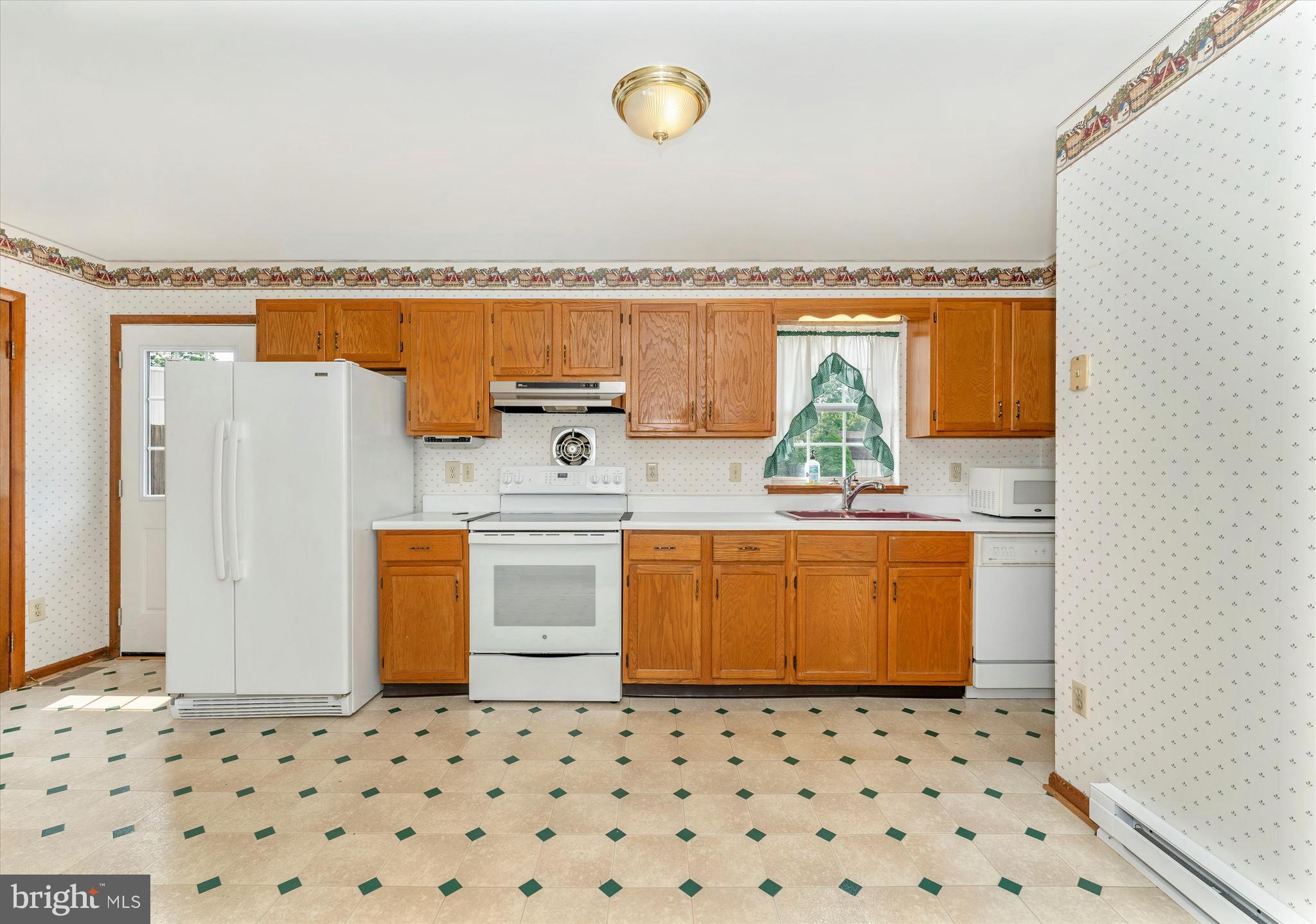 208 Maple Avenue Boonsboro, MD 21713 - Photo 6 of 27