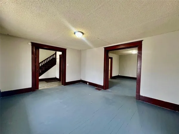$355,000 | 308 East Colorado Avenue, St. Joseph, MO 64504