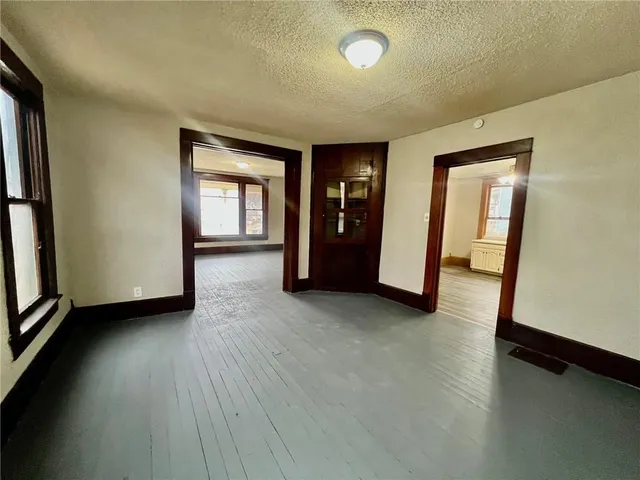 $355,000 | 308 East Colorado Avenue, St. Joseph, MO 64504