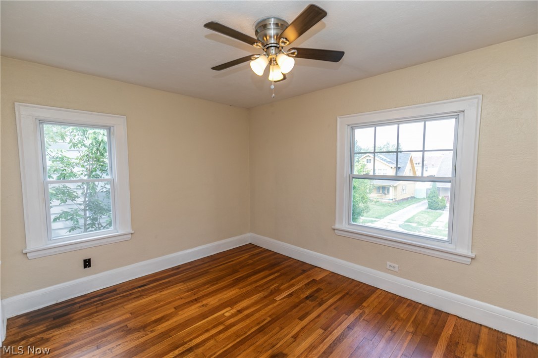 3252 Tullamore Road Cleveland, OH 44118 - Photo 23 of 35 Gallery Image 23